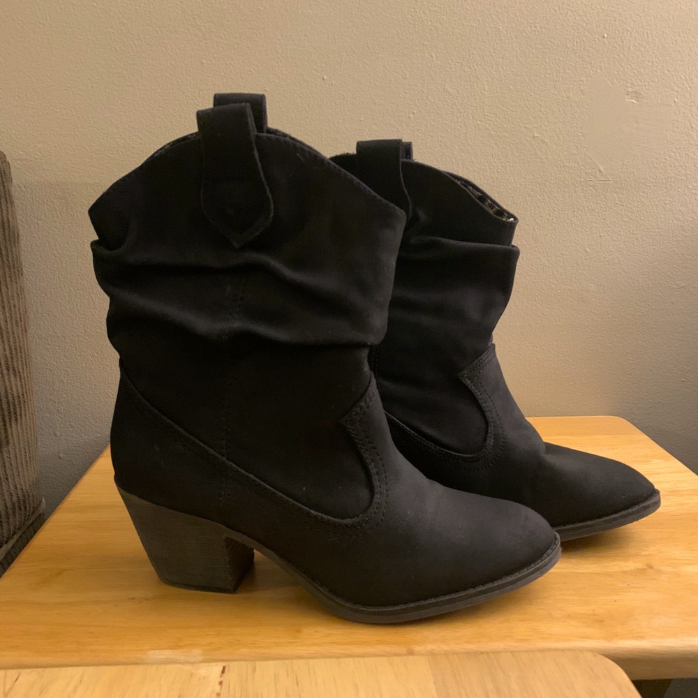 Rocket Dog boots